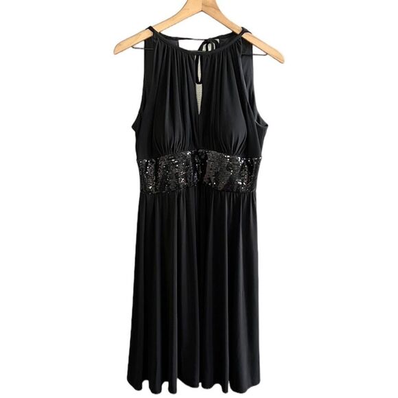 R M Collection Sleeveless Halter Cocktail Dress Sequin Waist Black Size 10 - Picture 1 of 6